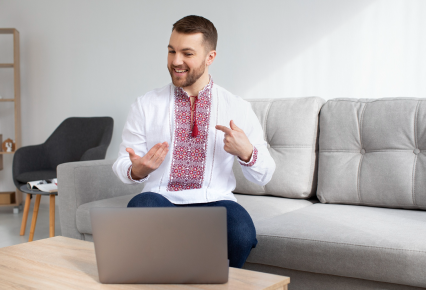 Therapist in an online therapy session attending from different place in Colorado.