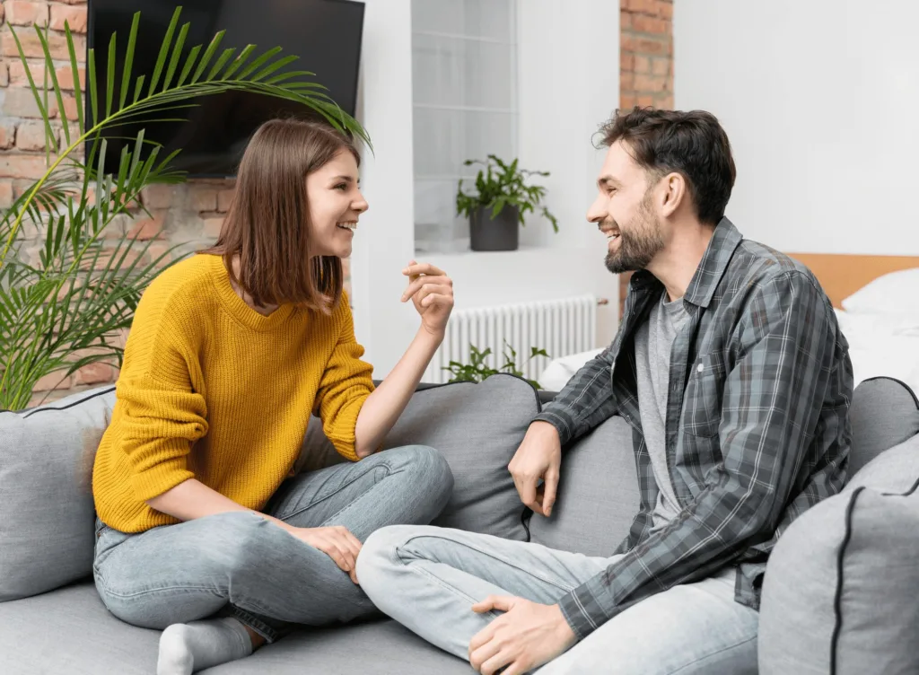 A couple having healthy conversation at denver couples therapy